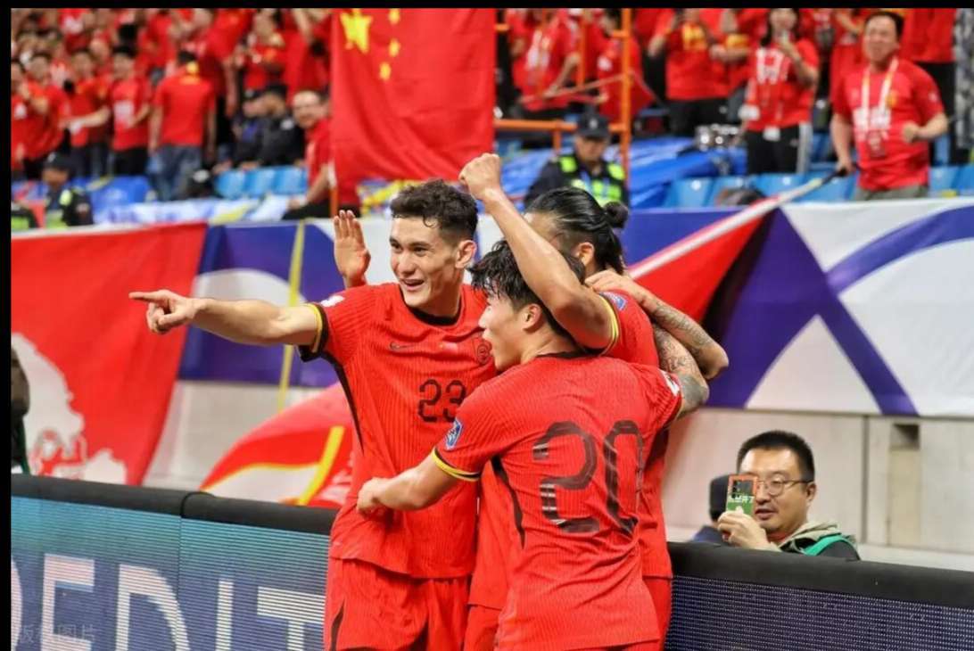 欧洲各级别, 底撕开, 的差距更是 欧洲各级别, 底撕开, 的差距更是